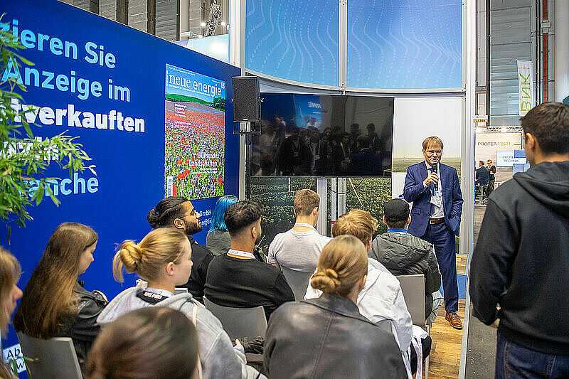 Expertenvortrag am BWE-Messestand Expertenvortrag am BWE-Messestand