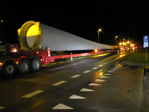 Flügeltransport © Heiko Jessen Flügeltransport © Heiko Jessen